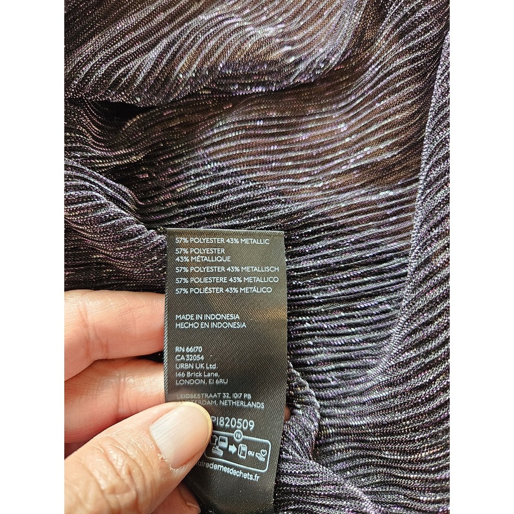 NWT Pilcro by Anthropologie Black/Purple Metallic V-Neck Button-Down Shirt +2X - Picture 9 of 10